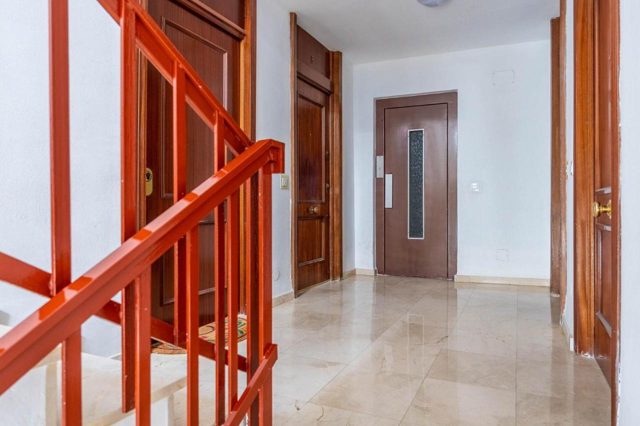 Apartamento Isbilya Sevilla Exterior foto