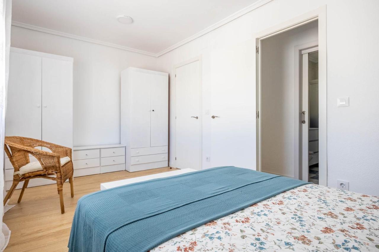 Apartamento Isbilya Sevilla Exterior foto