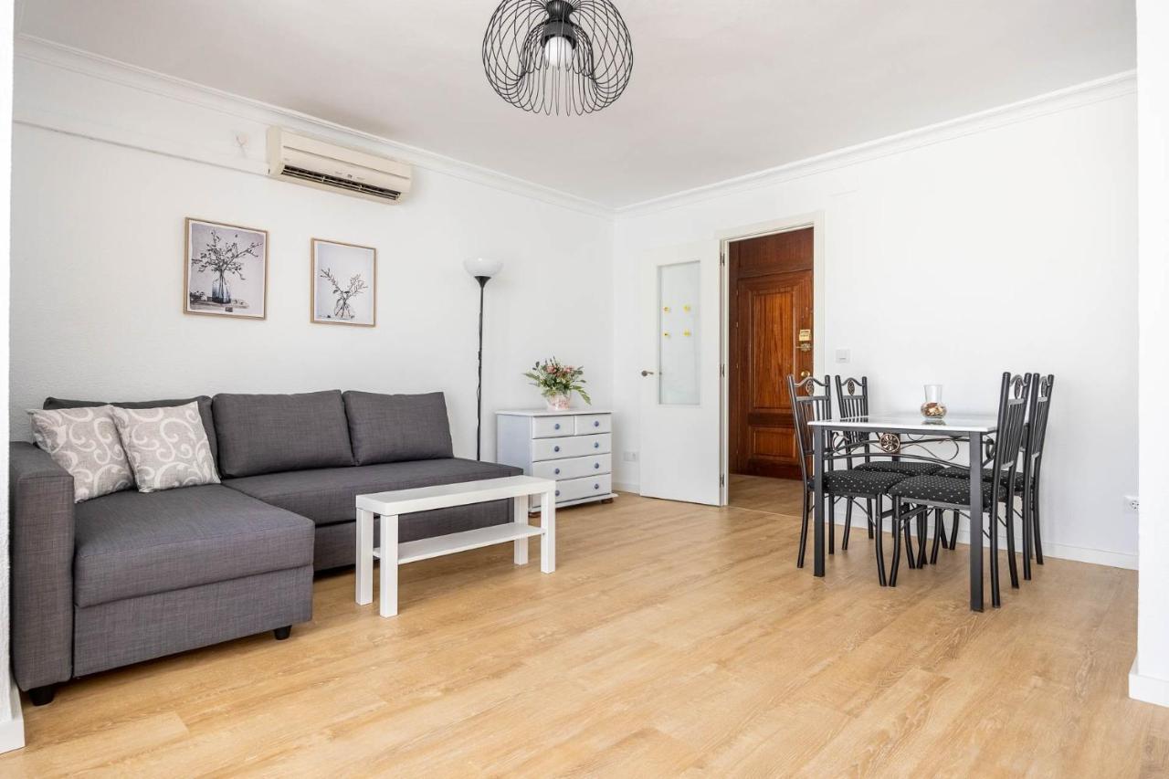 Apartamento Isbilya Sevilla Exterior foto